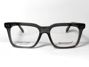 ⬛ Reneé Onyx – Bergman